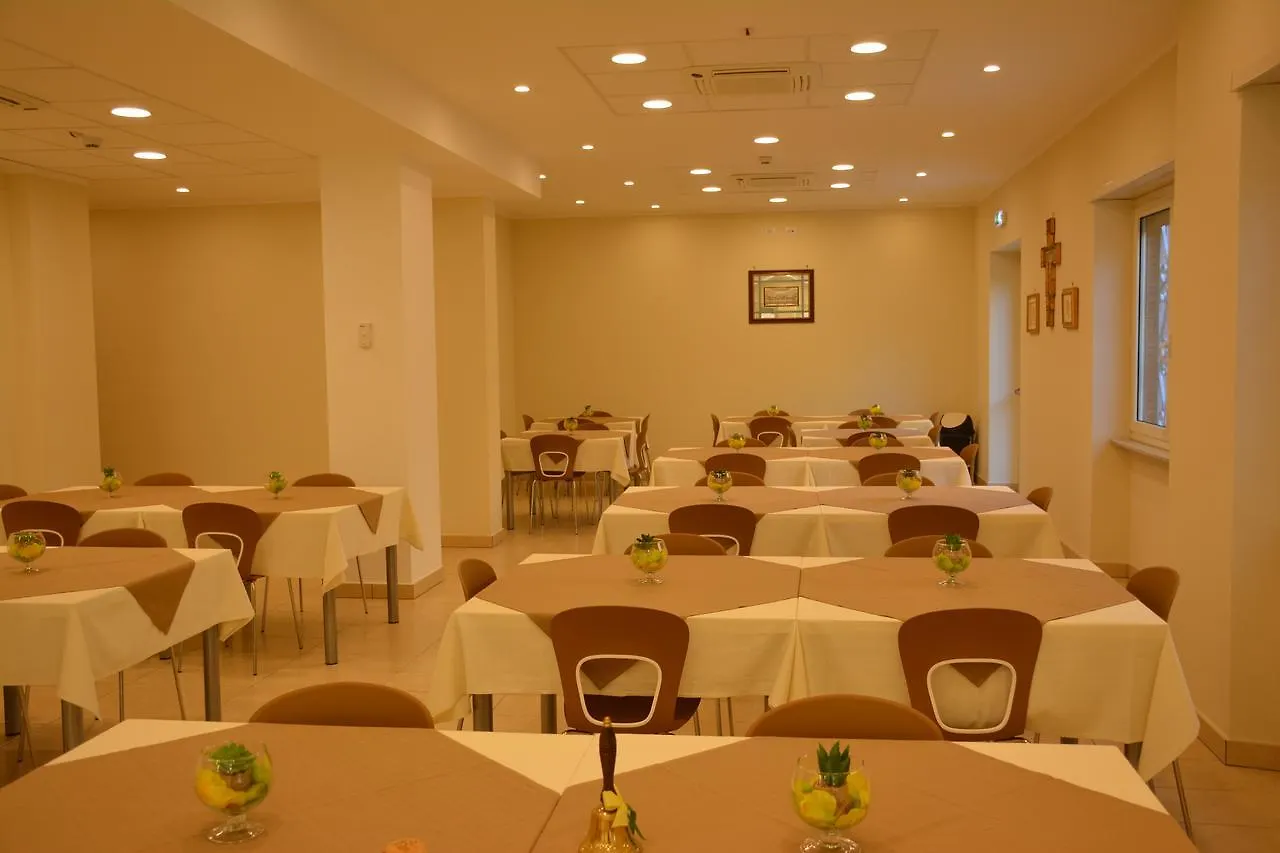 Madre Chiara Domus Hotel Rome 3*,  Italy